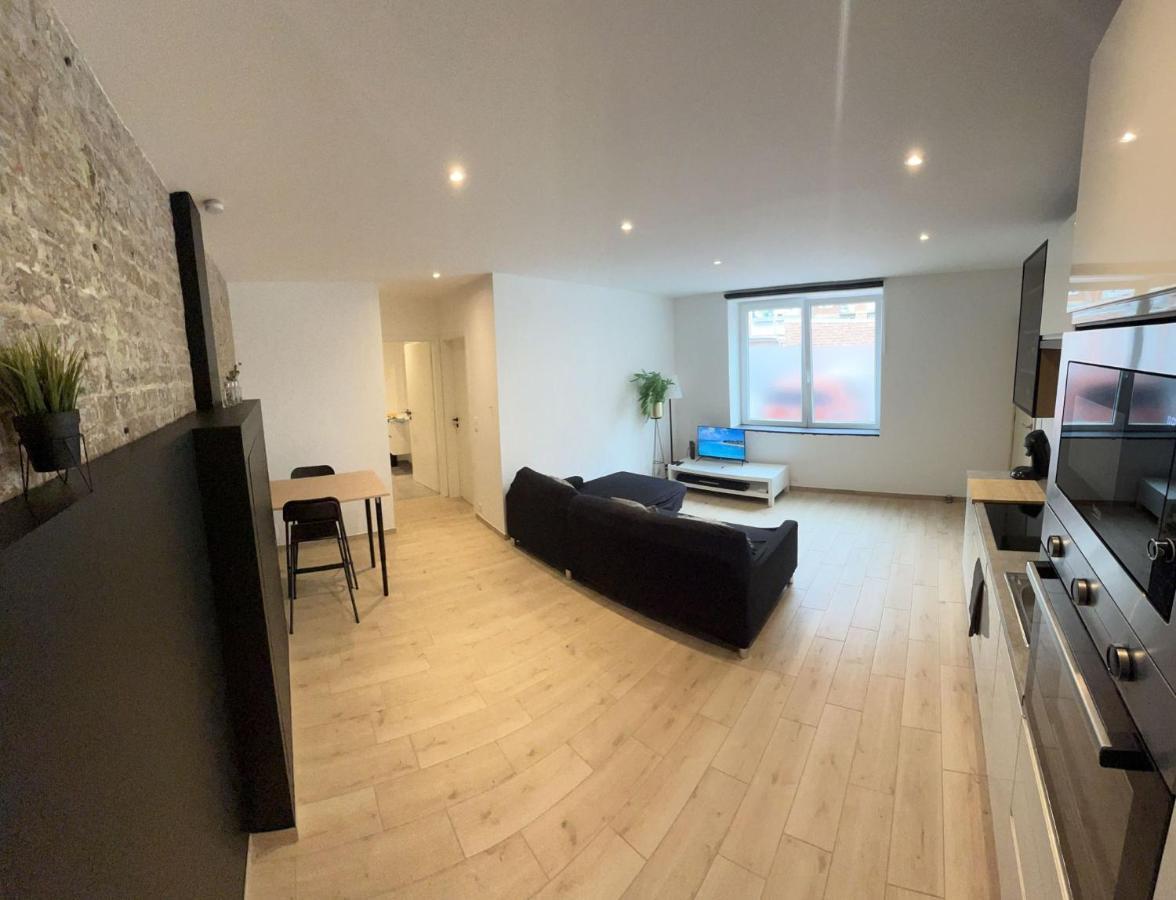 100% Renovated - Quiet Appartment Liegi Esterno foto