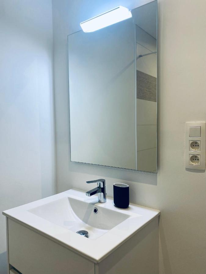 100% Renovated - Quiet Appartment Liegi Esterno foto